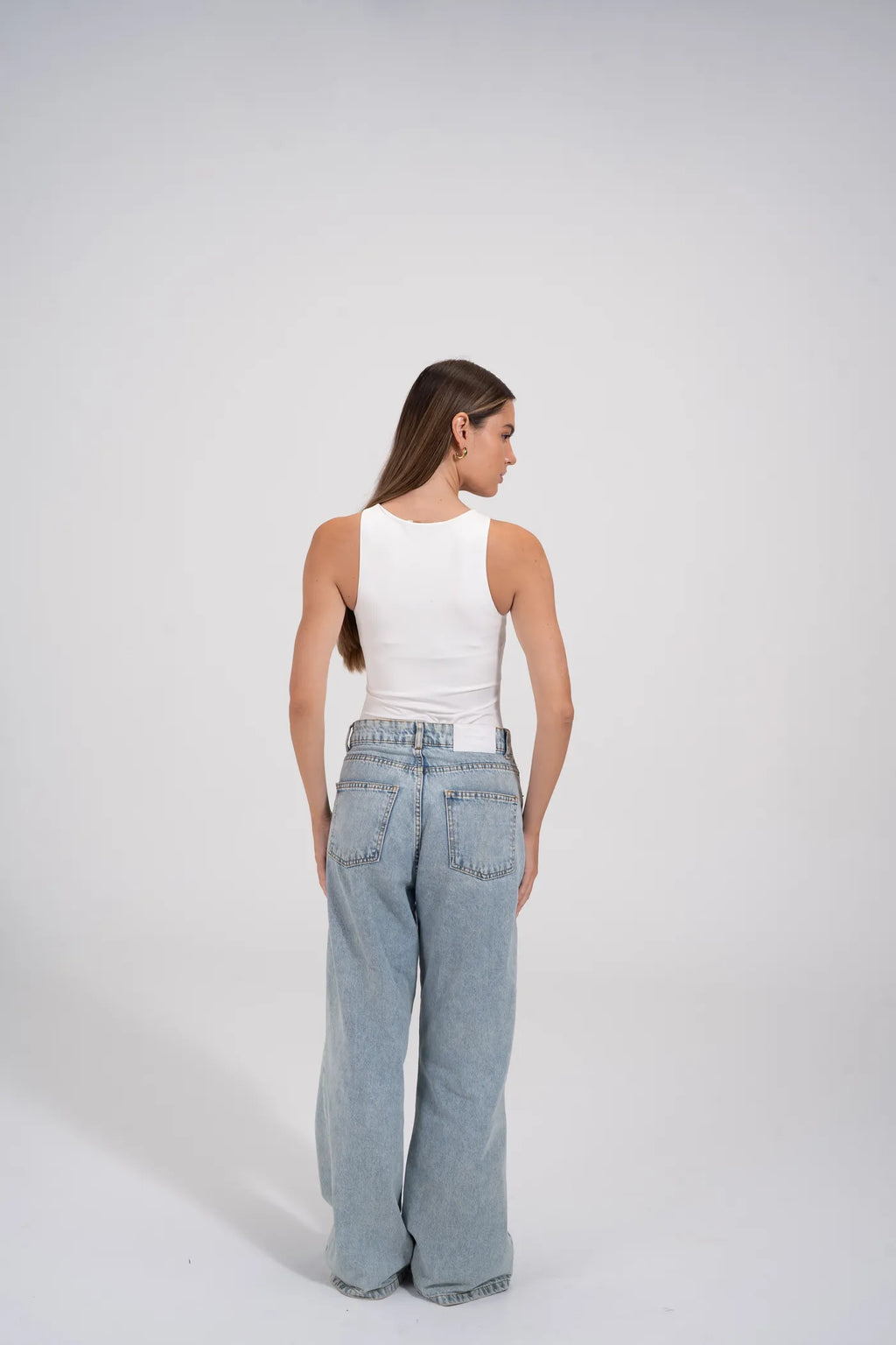 ROUND NECK BODYSUIT - White