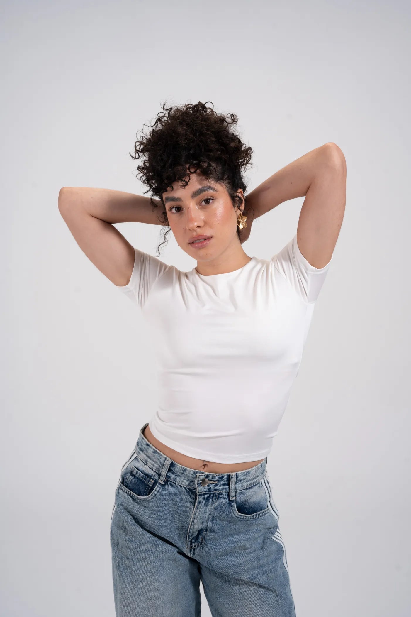 ROUND NECK SHORT SLEEVE - White