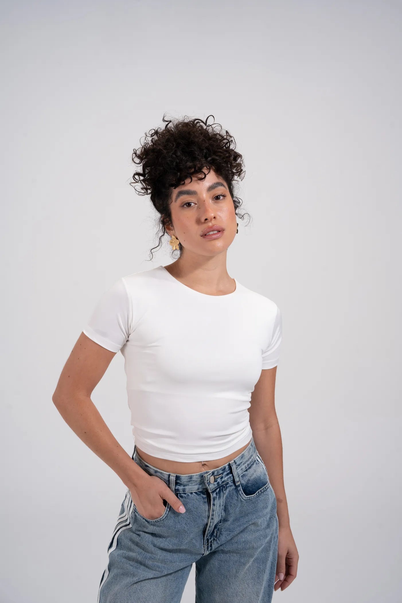 ROUND NECK SHORT SLEEVE - White