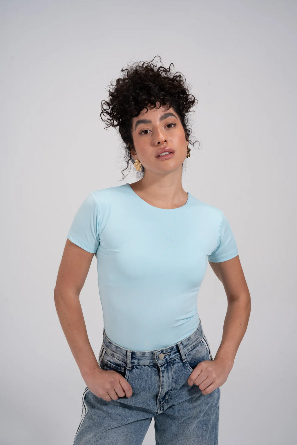 ROUND NECK SHORT SLEEVE - Baby Blue