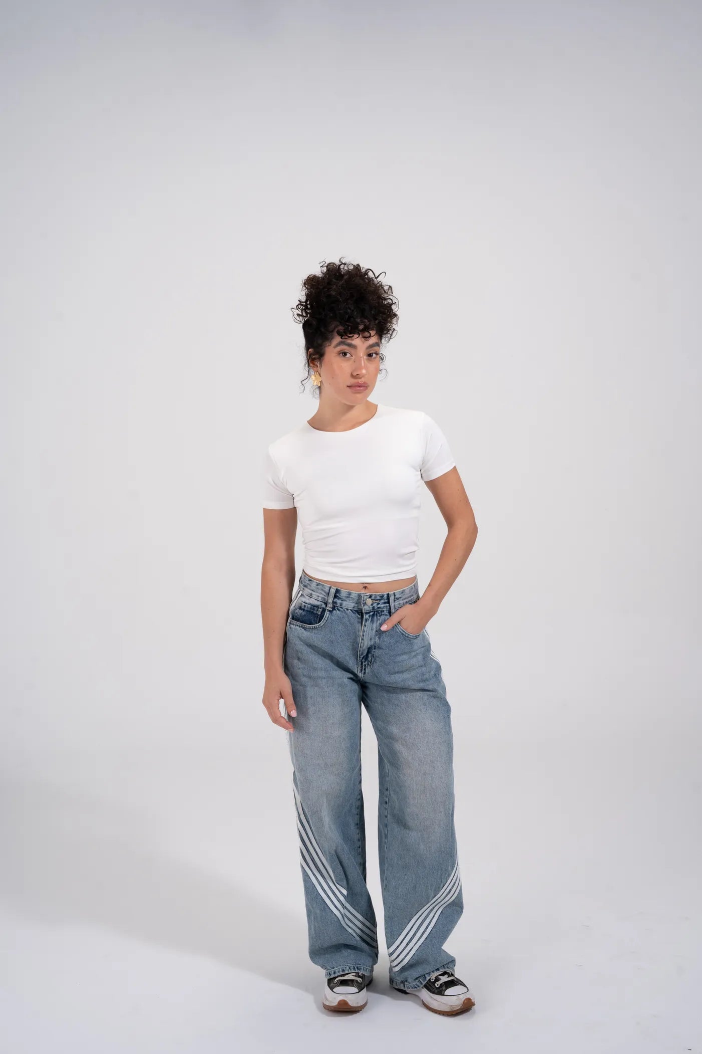 ROUND NECK SHORT SLEEVE - White